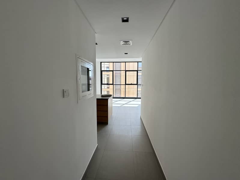 Spacious 2BHK | Pool View | 2 Bathrooms | Prime Living