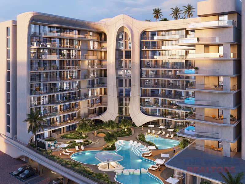 Beverly Grande 2. jpg Beverly Grande 2. jpg