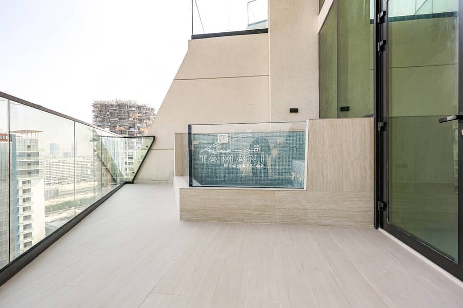 1BR + Balcony Pool |Smart Home | En-suite | Vacant