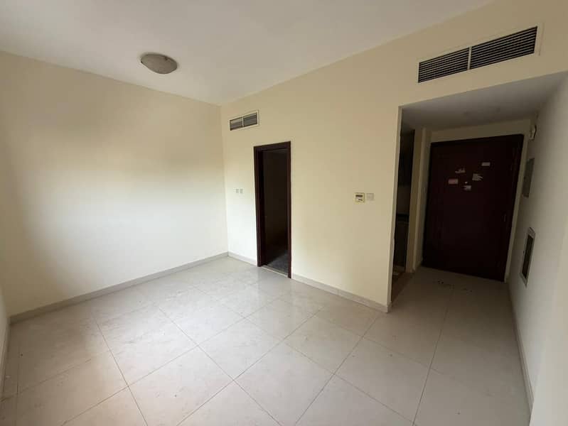 Studio for Rent in Al Nuaimiya 3 – Separate Kitchen & Central AC | AED 22K