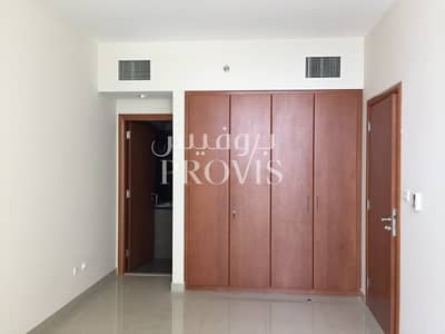 Live in Style Here With Mangrove/Canal Views Live in Style Here With Mangrove/Canal Views