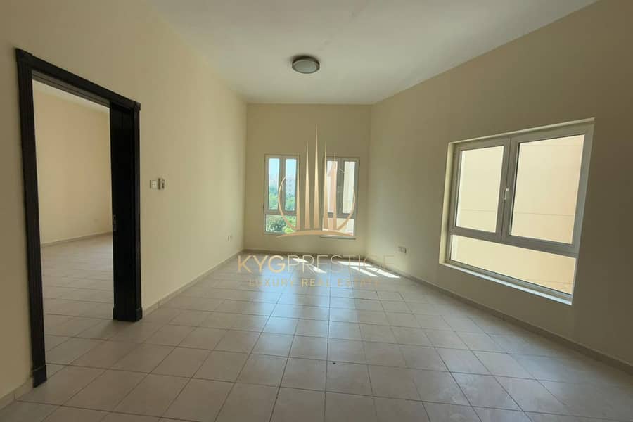 Spacious Unit | High ROI | Prime location Spacious Unit | High ROI | Prime location