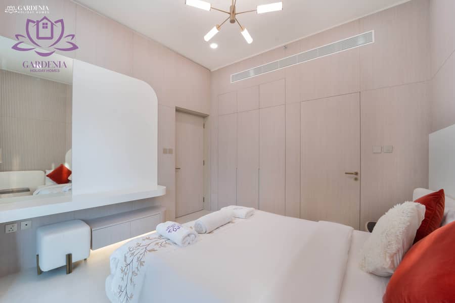 9 Bed 1 4. jpg