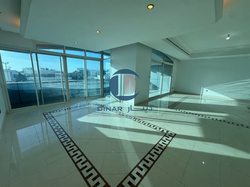 Prime location | Spacious 4br+Maid | Vacant