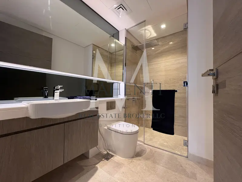 Luxury 2BR | Full Burj Khalifa View | Fully Furnished | Vacant on Transfer
