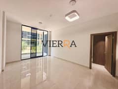 شقة بغرفة نوم واحدة شاغرة | تشطيبات عصرية | ملكية حرة | طابق مرتفع