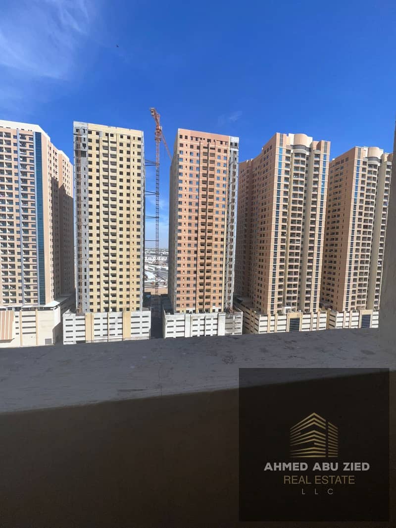 A unique opportunity to live in a brand-new apartment (first tenant) in a modern building located in Emirates City