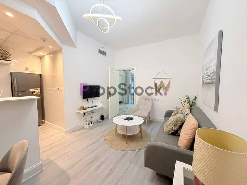 1BR |Premium Near Metro | Fully furnished