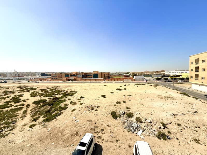 Lash 2bhk apartment to washroom for bachelor school area Molla Lash 2bhk apartment to washroom for bachelor school area Muwaileh Sharjah