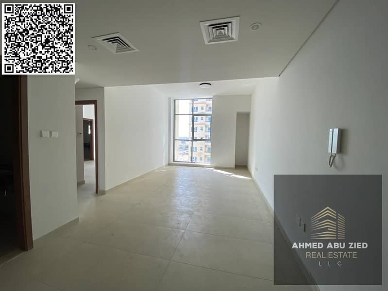 2 Master Bedrooms Apartment in Emirates City Ajman – 3 Bathrooms, Built-in Wardrobes, Free Parking, Gym & Pool Access, 4/6 Cheques, Great Value