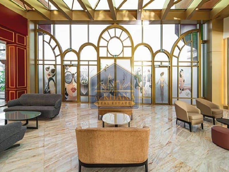 Invest safely with a 10% annual return, plus a complimentary 14-day stay each year in Dubai for you and your family.