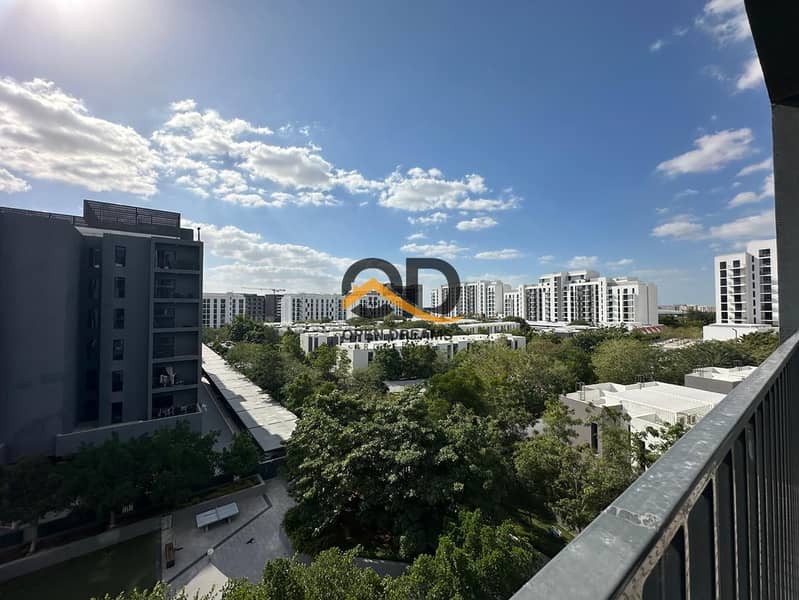 Lavish Studio | Gym Pool | Luxurious amenities