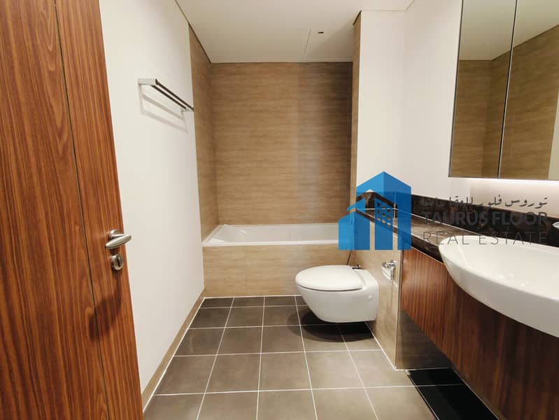 Sea View | Luxury 2 BHK + Month Free | Near Metro - Image 9