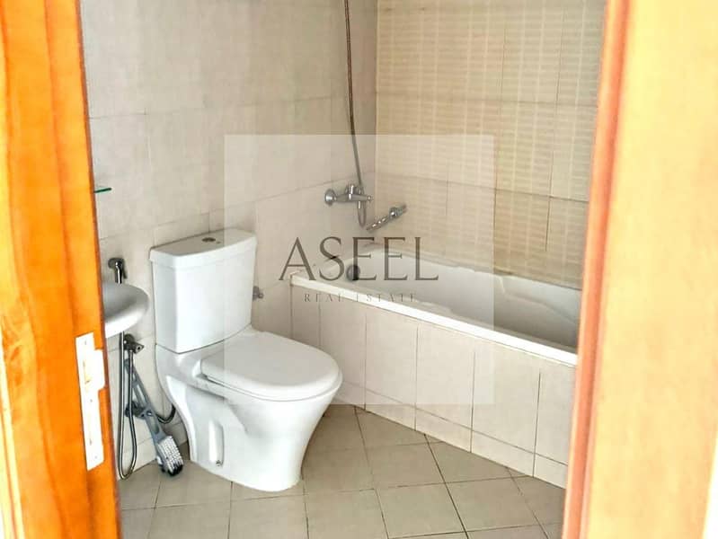 Spacious | Prime Location | Vacant on Transfer - Image 10