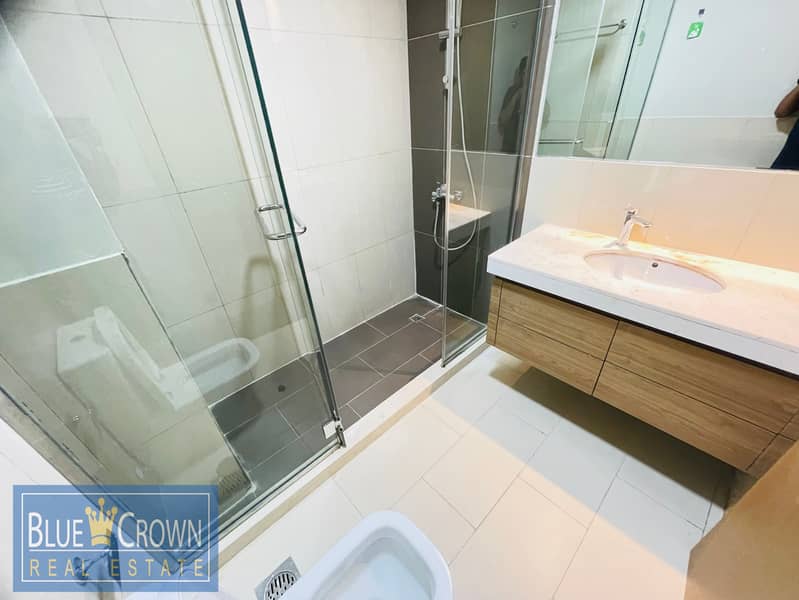 Spacious | Prime location | 2BR With Pool View - Image 10