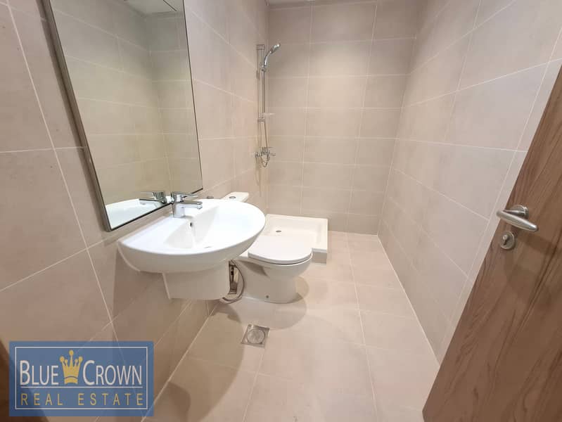 3bhk+Maid's Room:Garden View:Luxury Flat:Spacious:All Aminities - Image 11