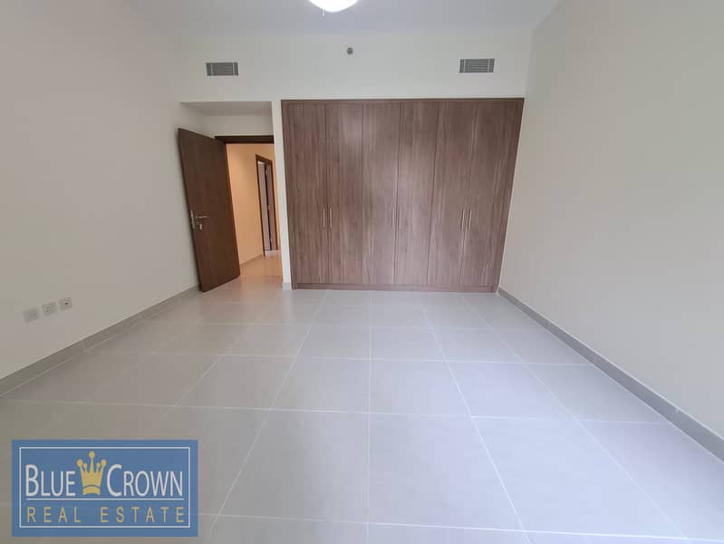 3bhk+Maid's Room:Garden View:Luxury Flat:Spacious:All Aminities - Image 16