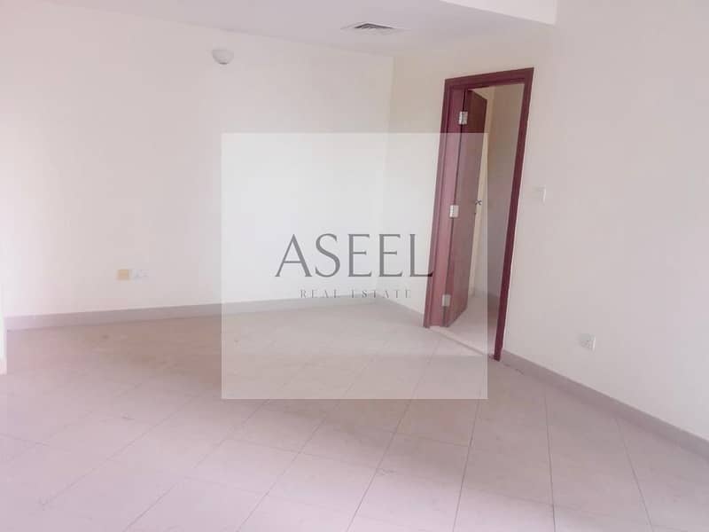 Large Layout | Unfurnished | Available - Image 6