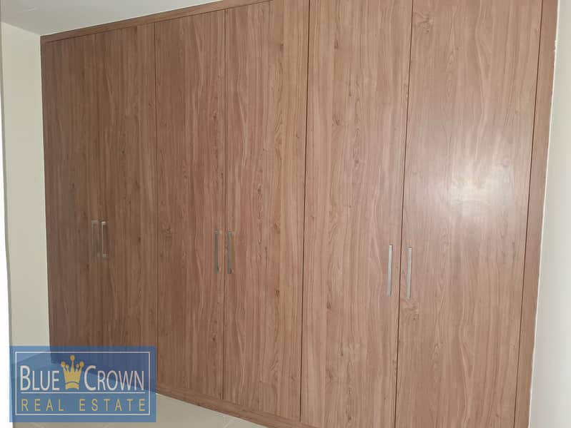 Superb View:Prime Location:Maid's Room:Near Metro - Image 22