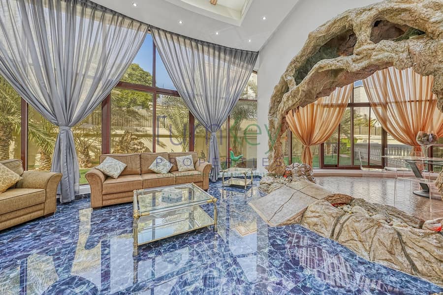 7 BED CUSTOM MADE MANSION I FURNISHED I BASEMENT