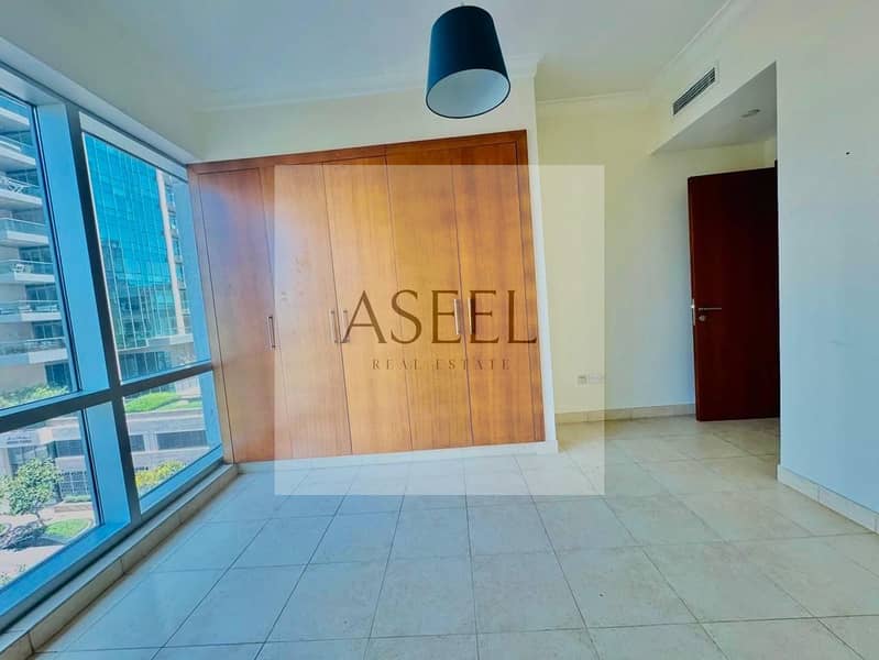 Unfurnished | Available | Golf Course View - Image 10