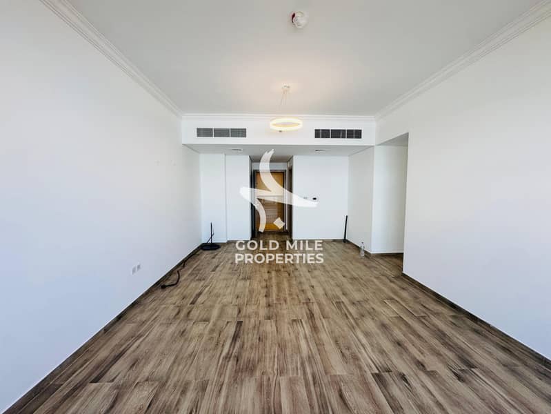 Elegant 2 Bedroom with Rooftop Terrace - Spacious Layout - Pool & GYM