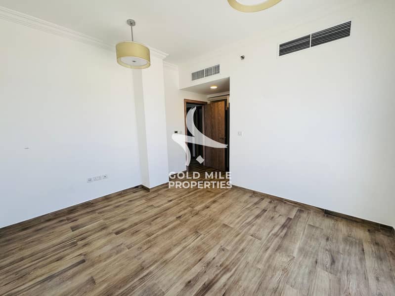 Elegant 2 Bedroom with Rooftop Terrace - Spacious Layout - Pool & GYM - Image 6