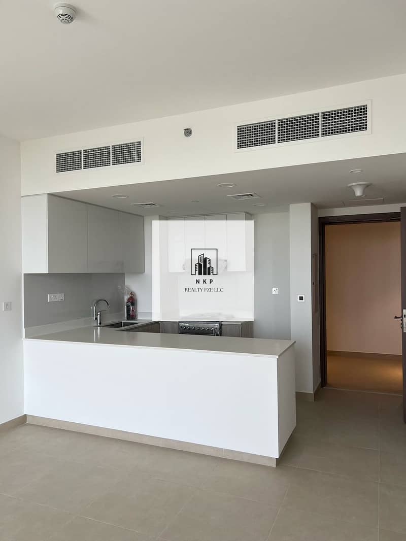 Spacious Cozy 2-bedrooms Apartment with Scenic view|Amneties