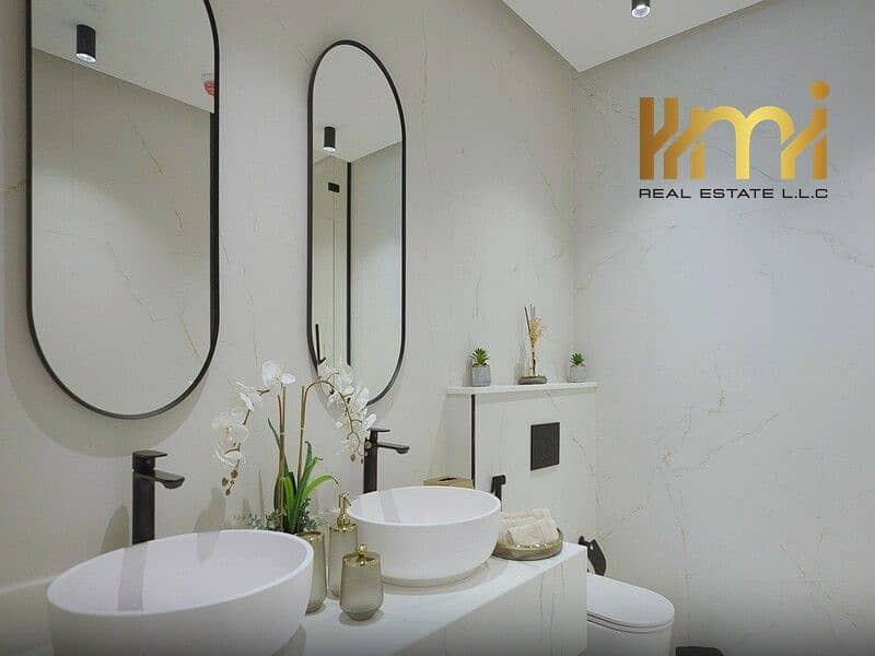 Prime LOCATION | High ROI | Fully Smart Home - Image 10