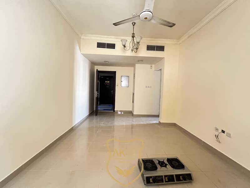 HOT Offer NO DEPOSIT !! Rent only 30000AED yearly & 6 cheques payment’s