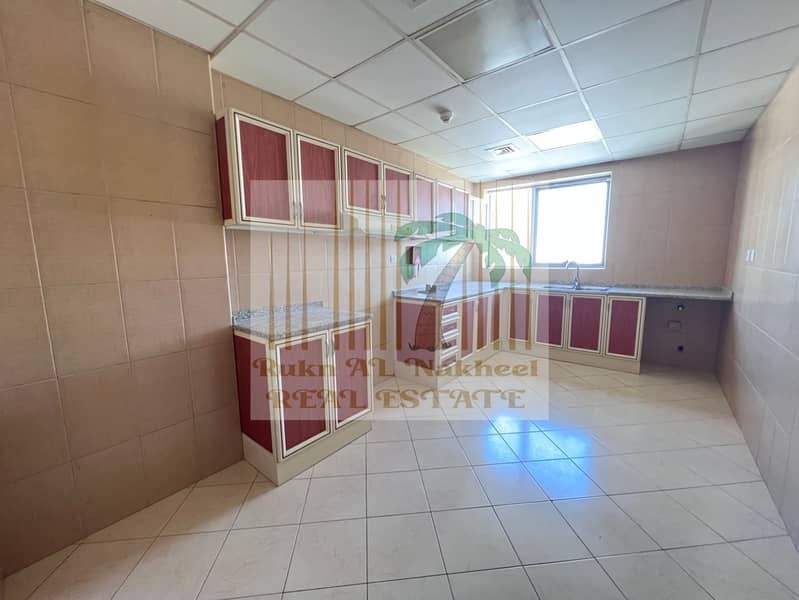 CHEAPEST | parking gym free 3bhk 4bath all attached bath neat & clean open view near Cornish huge size hot location specious high floor for more detai