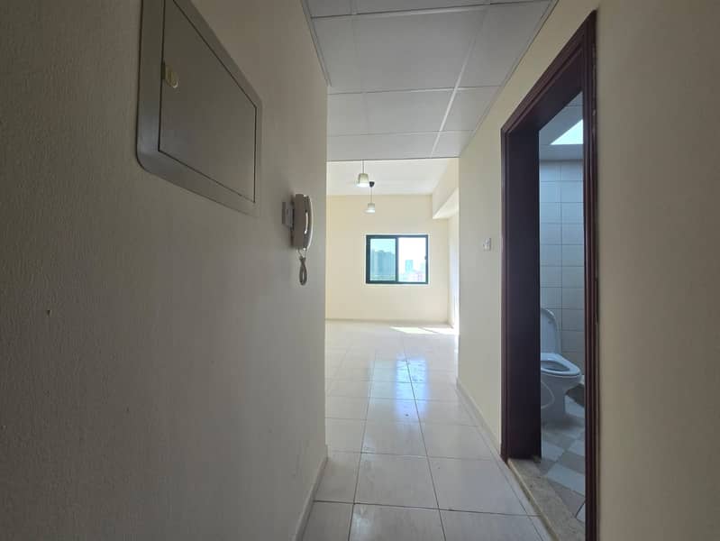 Studio for Annual Rent in Al Rashidiya – Prime Location in Ajman