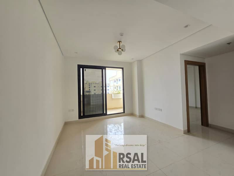 Brand New 1Bhk Apprtment For Family With Huge balcony open View