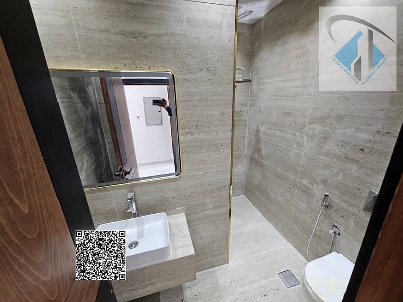11 batch_cade35a9-f4dd-45fa-83c0-3729dc2ea03f. jpg