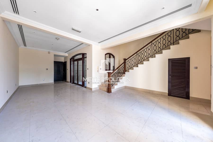 Spacious and Upgraded 4-Bedroom Villa | Vacant Spacious and Upgraded 4-Bedroom Villa | Vacant