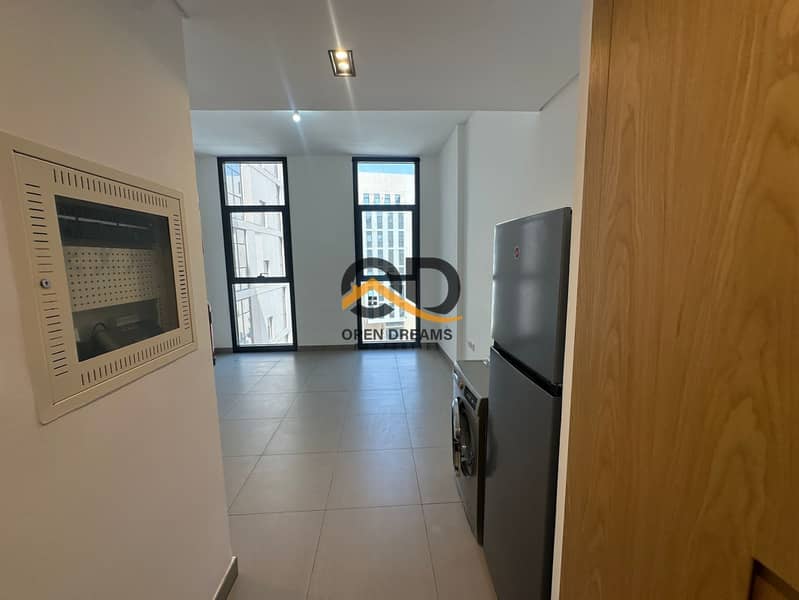 Hot offer Spacious studio | with all amenities