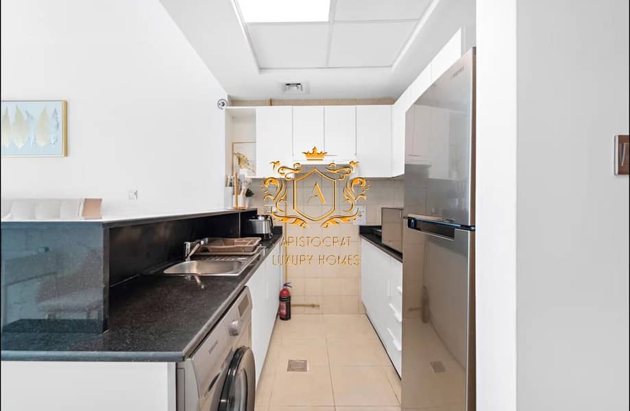 Furnished Studio Flat I 1 parking Included