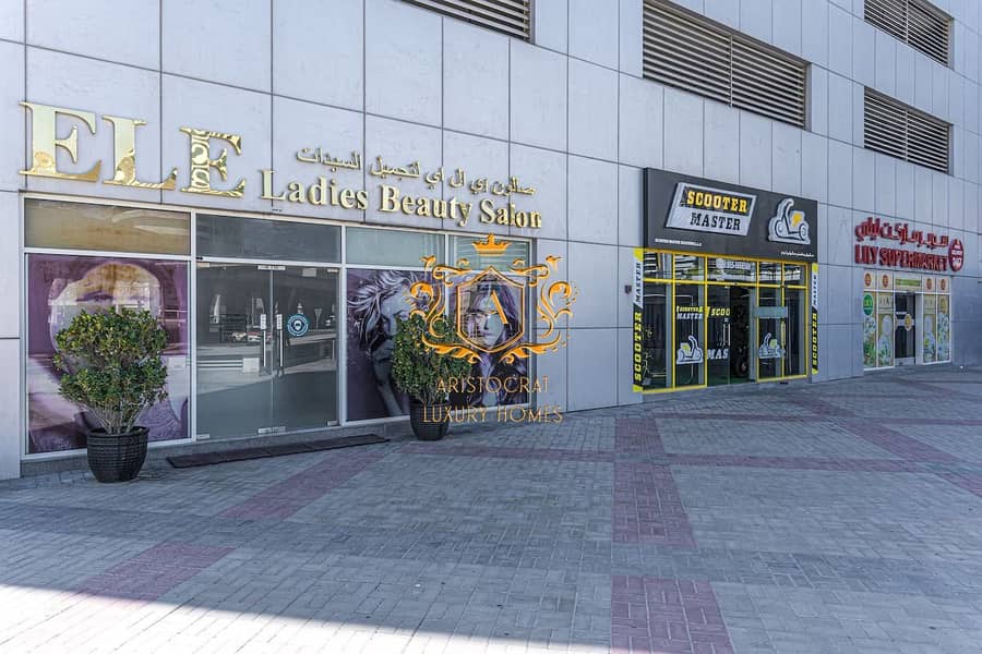 Furnished Studio Flat I 1 parking Included - Image 16