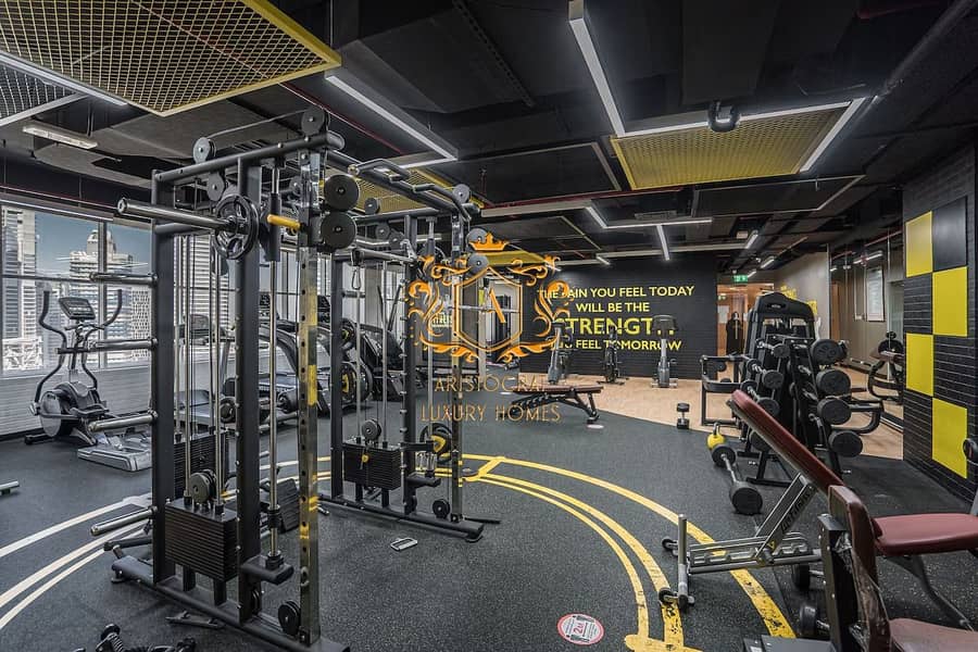 Furnished Studio Flat I 1 parking Included - Image 19