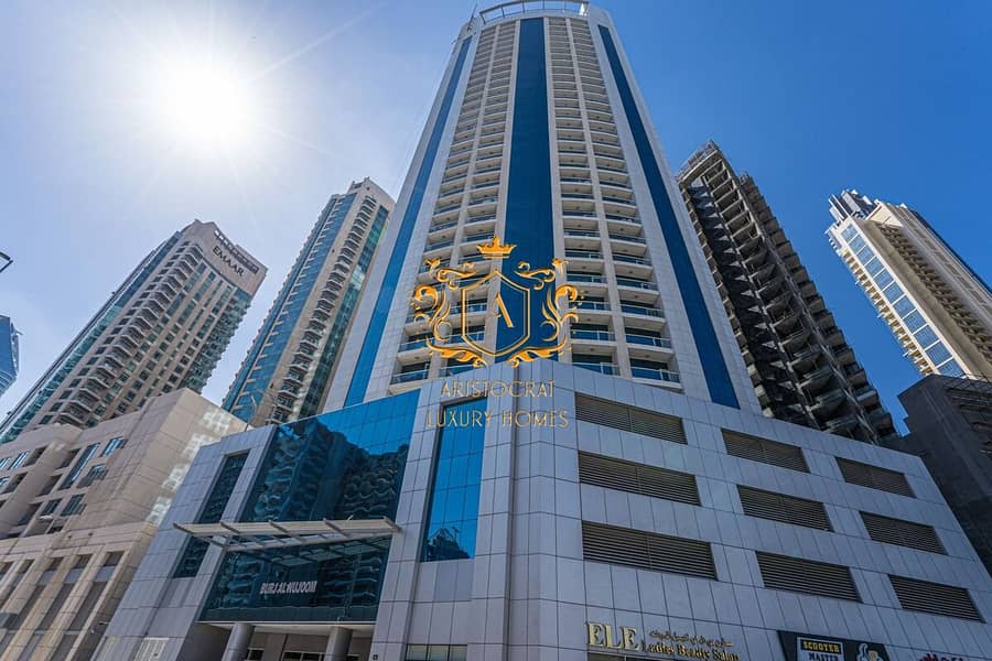 Furnished Studio Flat I 1 parking Included - Image 22