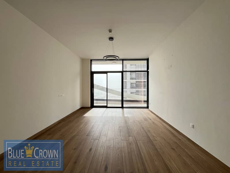 HUGE SIZED 1BHK || AMAZING VIEW || SEMI FURNISHED