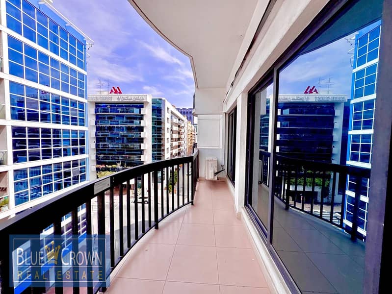 ALL BILLS INCLUDED / ALSO AVAILABLE FOR 6 MONTHS IN 30K