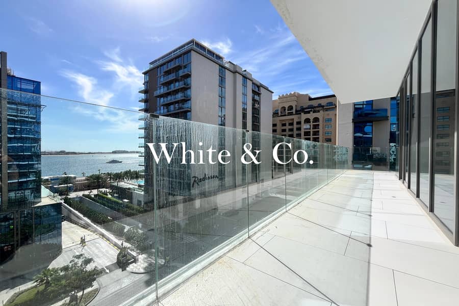 Sea View | 3 BR+Wrap Terrace | West Beach