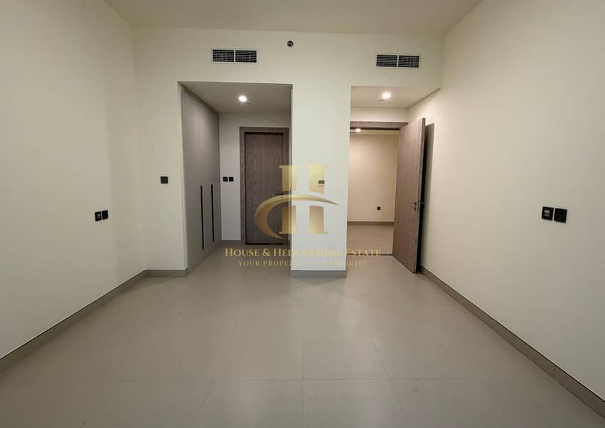 Ready To Move In | Fitted Kitchen | High Floor