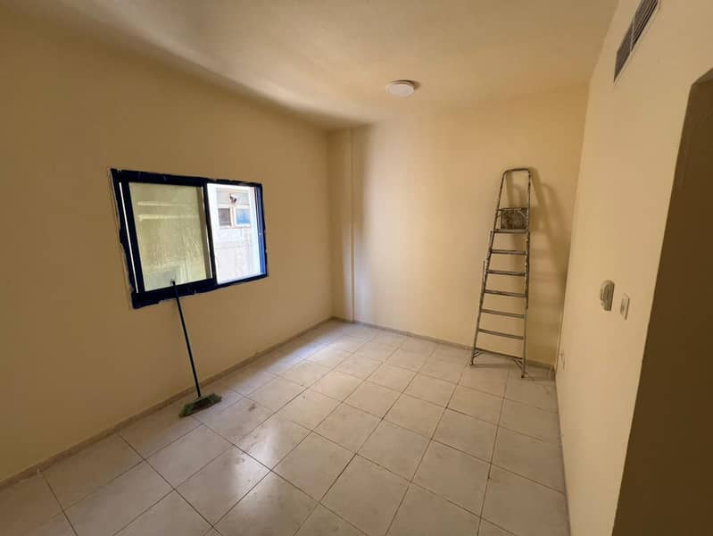 A separate kitchen studio in Al Nuaimiya 2, near Afghan Kebab on the Sharjah exit, close to Thumbay Hospital.