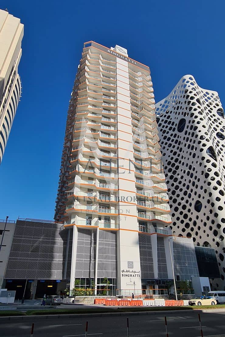 1BR Apartment | Furnished | Canal & Downtown View | Balcony Access