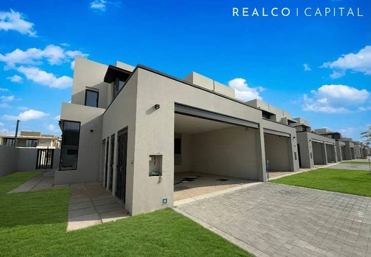 3BR Townhouse for Sale | Internal Unit | Big Plot | Private Garden 3BR Townhouse for Sale | Internal Unit | Big Plot | Private Garden
