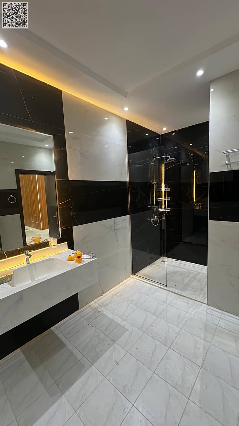 10 b7f08aed-16fe-4f68-8f2c-cad26c50c525. jpg