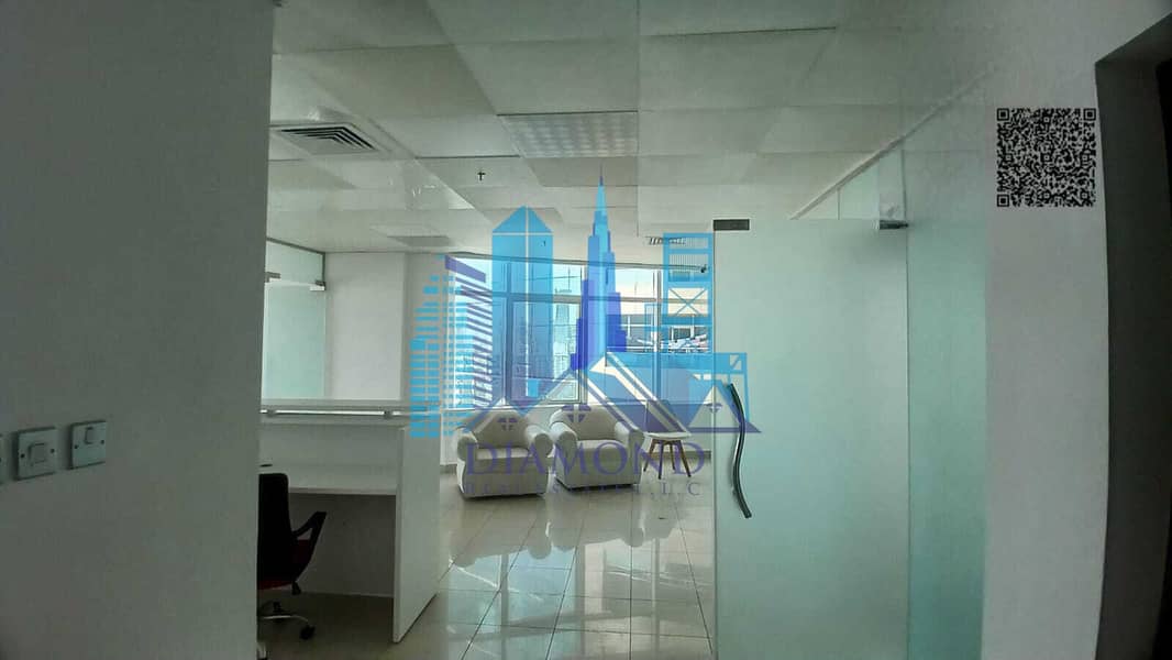 16 fcce32d9-2415-4ee0-9490-31123cb55798. jpg