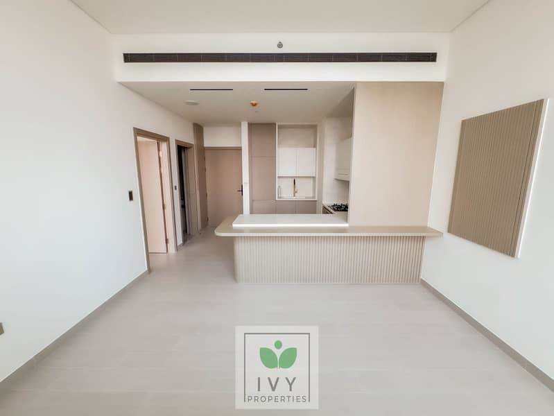 Big Layout || High Floor || Prime Location